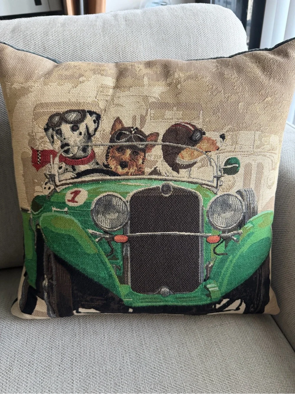 Vintage Hines of Oxford racing dogs in green car Tapestry cushion
